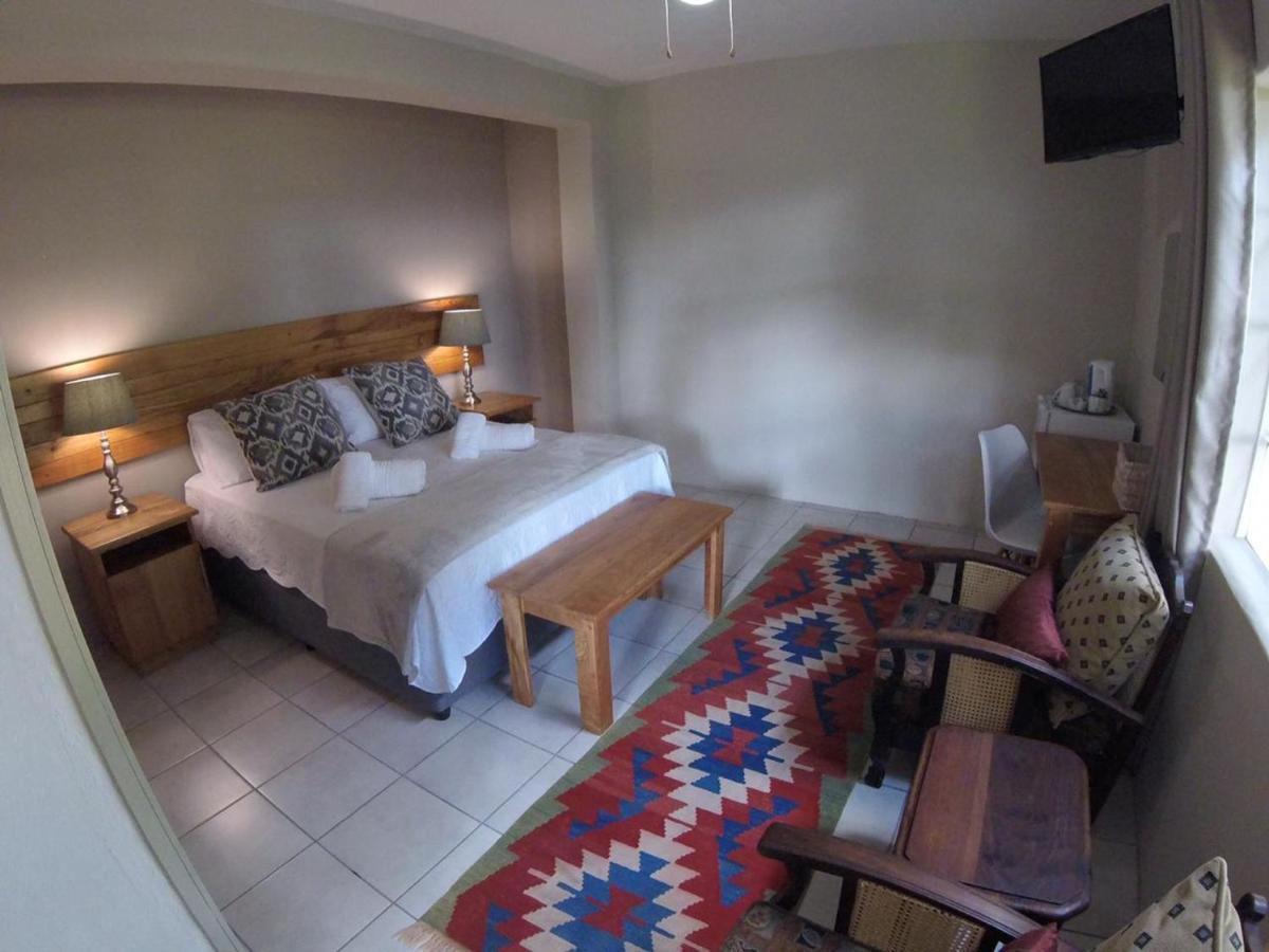 St George'S Guest House Tzaneen Bagian luar foto