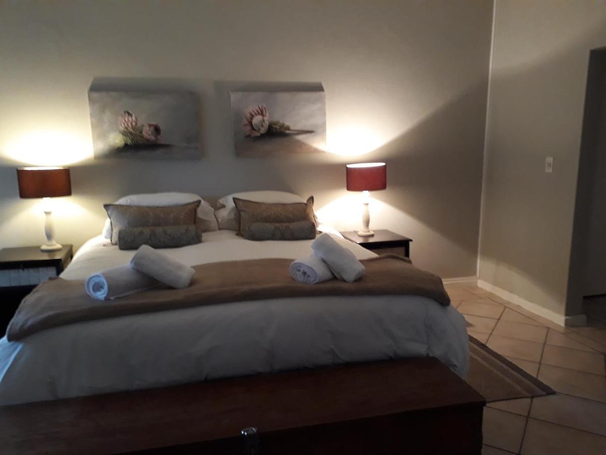 St George'S Guest House Tzaneen Bagian luar foto